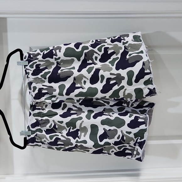 adidas Other - Adidas sweatpant shorts, camo, XL